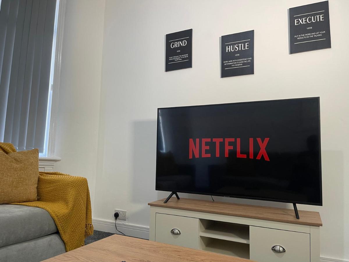 Entire Modern Apartment